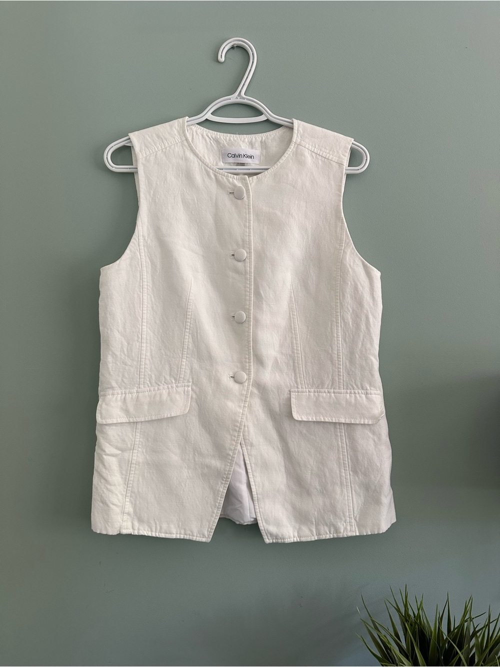 Calvin Klein White Linen Button-Front Vest